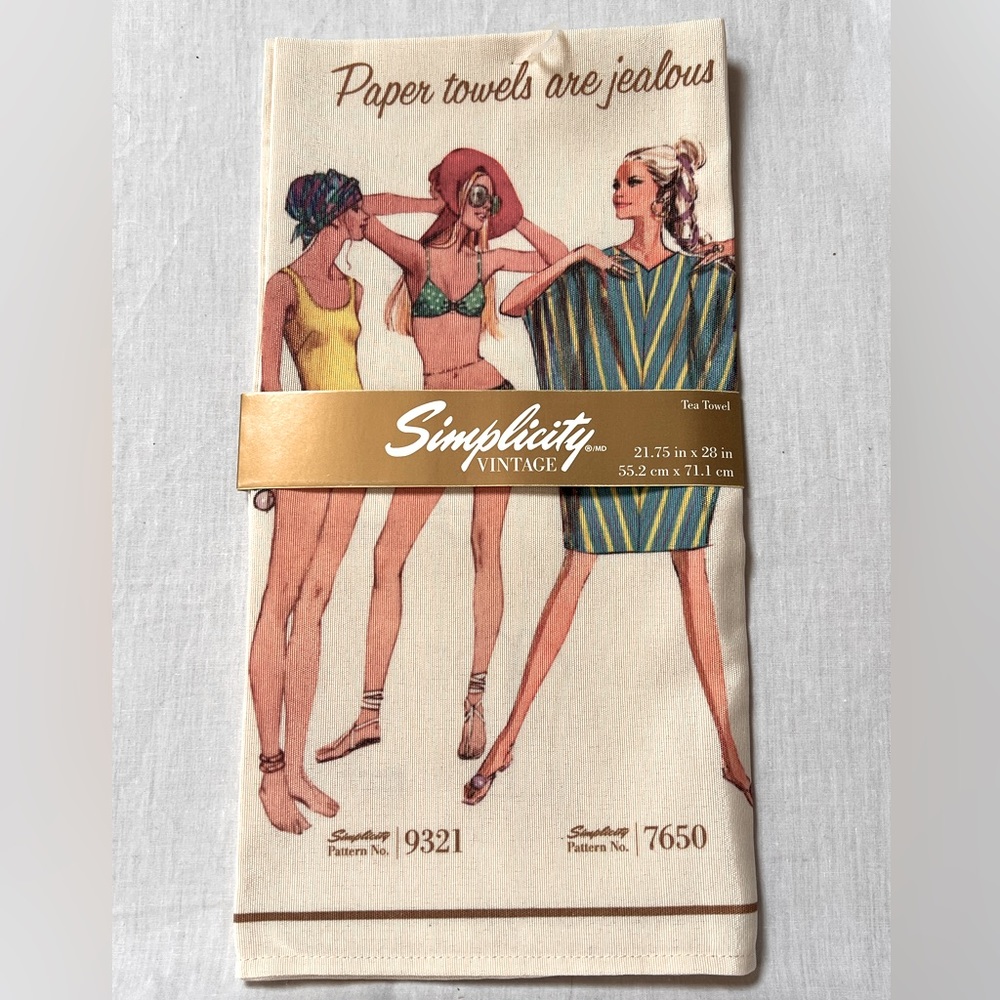 Simplicity Vintage Design Tea Towel Cotton Blend 21.75" x 28"